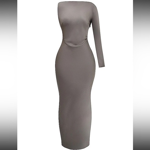 HOUSE OF CB 'Catiana' Smoke One Sleeve Maxi Dress/Size L-US 8-10 NWOT - Picture 3 of 5